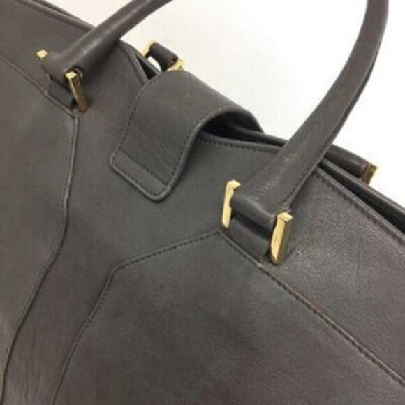 Saint Laurent Cabas Yves Chyc tote bag in Gray leather - Picture 8 of 15
